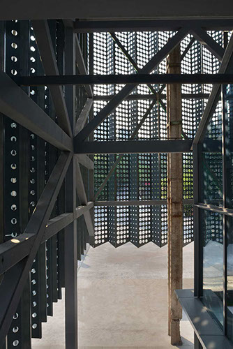 truss structure for perforated metal facade designed by WallaceLiu in Chongqing Industrial Museum